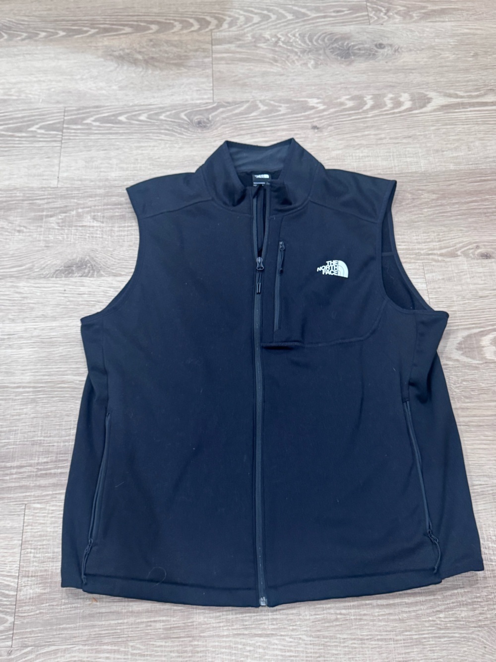 The North Face Men’s Black Zip-Up Fleece Vest XL